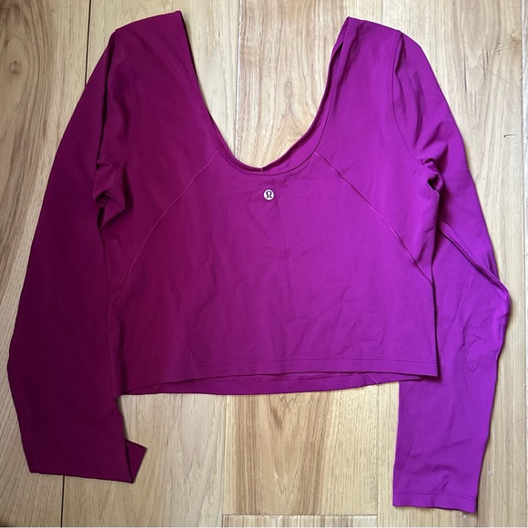 Align long sleeve - Picture 2 of 3